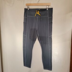 NWT Fabletics Gray Leggings
